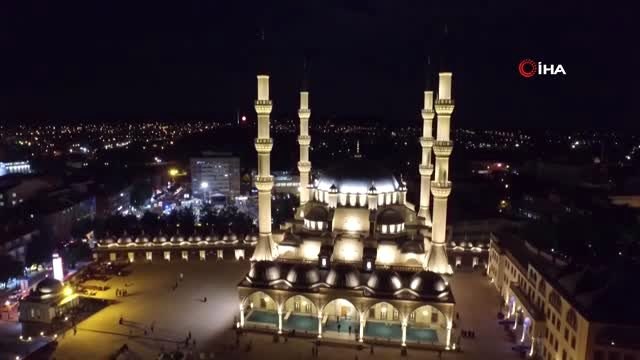 Kırıkkale'deki tüm Camii'lerde Mehmetçik için Fetih suresi okundu