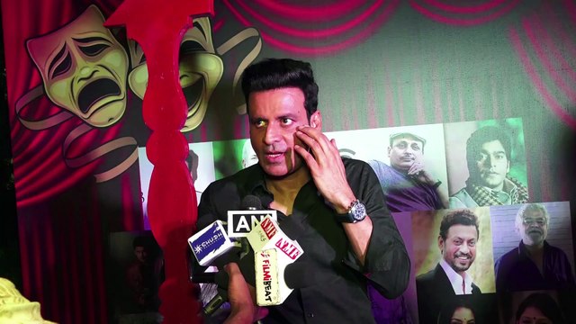 Manoj Bajpayee, Sunil Grover, Tigmanshu & Others At Khidkiyan Host ‘Art Theatre Festival’