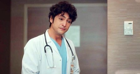 Mucize Doktor dizisinde Ali'nin çocuğa kitap okuduğu sahne izleyicileri gözyaşlarına boğdu