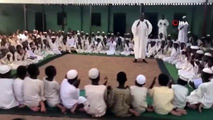 - Sudanlı Yetimlerden Türkiye İçin Dua