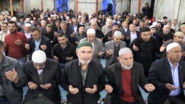 Yozgat’ta camilerde Mehmetçik için Fetih Suresi okundu