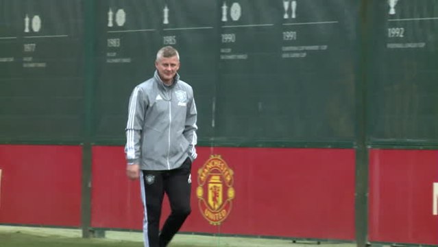 Solskjaer can turn Man United fortunes around - Robson
