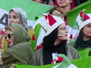 كرة قدم: دولي: النساء الايرانيات يحتفلن باليوم التاريخي