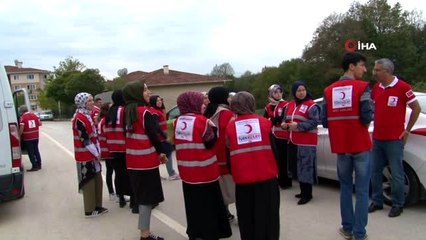 Download Video: Kızılay, ihtiyaç sahibi bin 650 aileye kıyma ve kuşbaşı yardımı yaptı