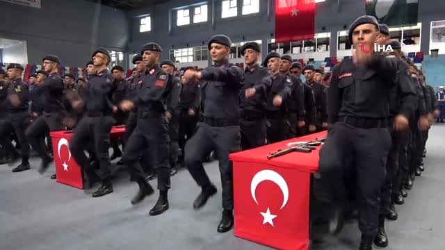 Yemin eden jandarma erlerin ailelerinden Barış Pınarı Harekatı'na destek