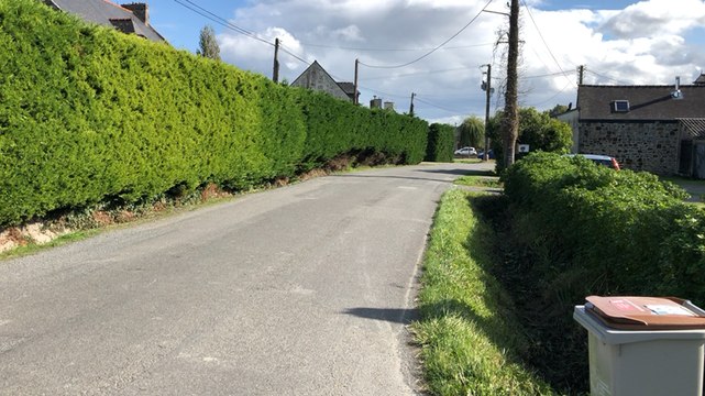 Près de Saint-Malo. Quand prendre le bus scolaire rime avec… galère !