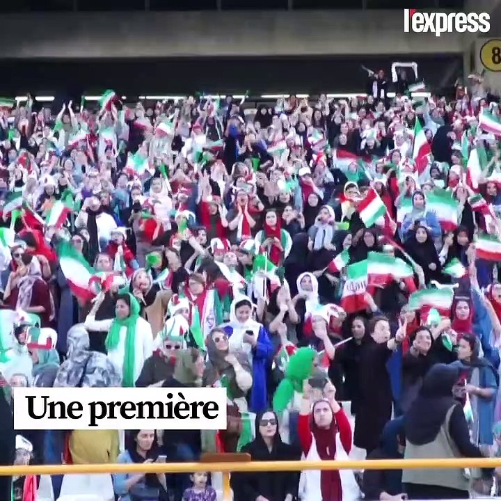 Des milliers d'Iraniennes assistent à un match de foot, une première en Iran depuis 40 ans
