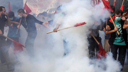 Полиция разогнала студенческую демонстрацию