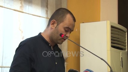 Ora News - Debatet e PS-së së Durrësit zbresin në këshillin bashkiak, shkarkohet sekretari