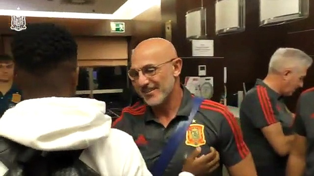 l Ansu Fati ya se encuentra con la Sub-21 para preparar el encuentro ante Montenegro