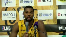 Junior Mbida après la défaite de Fos Provence Basket contre Paris