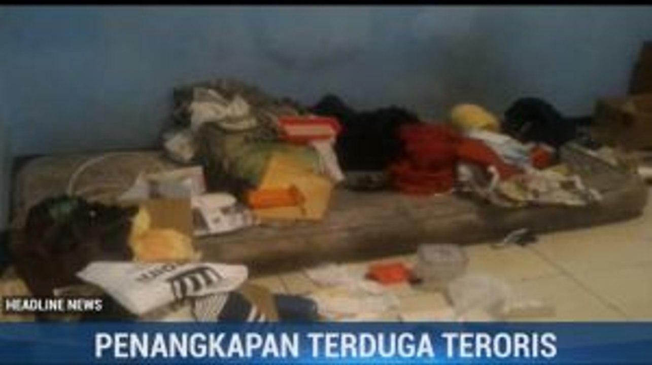 Densus Geledah Kamar Kos Terduga Teroris di Bandung
