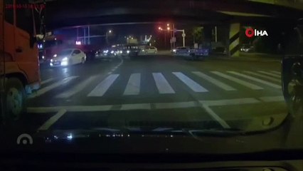 Çin'de köprü çöktü: 3 ölü