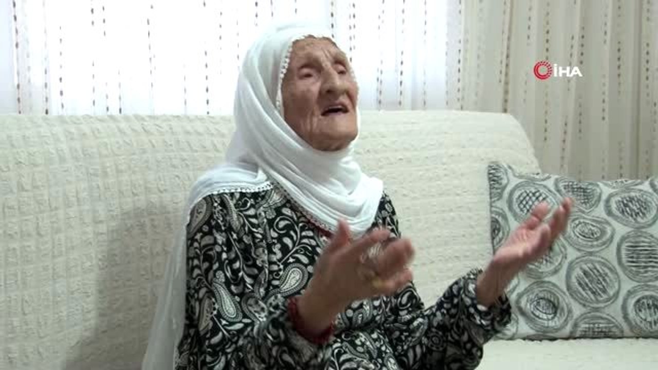 En yaşlı hacı Fikriye Nine'den Mehmetçik'e dua...Allah askeri muhafaza etsin