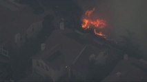Los incendios en California avanzan sin control y causan la muerte de una persona