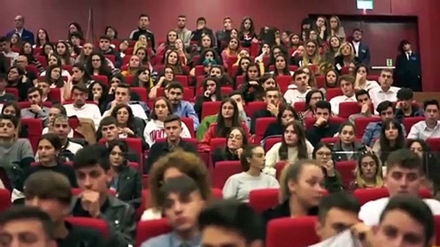 Conte incontra gli studenti della provincia di Isernia (12.10.19)