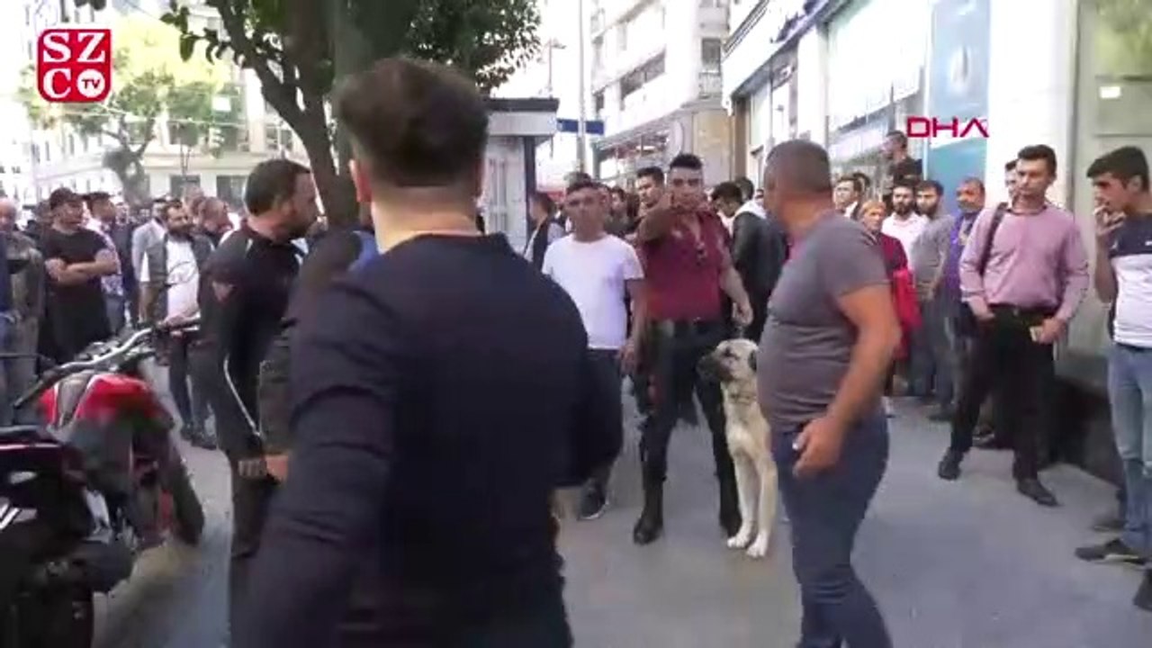 Sirkeci'de telefoncu ile müşteri arasında kavga