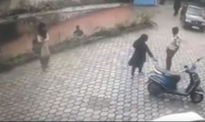 തല്ല് കിട്ടിയ സെക്യൂരിറ്റിക്ക് എതിരെ കള്ള പരാതി | Oneindia Malayalam