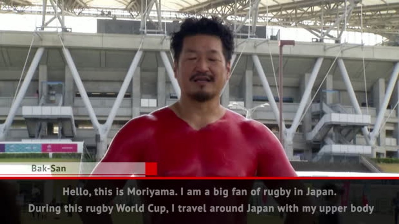 Japanese rugby fan takes support to another level