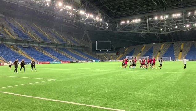 Entraînement des Diables rouges au Kazakhstan