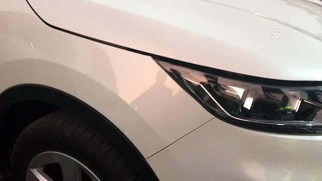 Sıfır aracın kaputunun değişmiş çıktığı iddiası