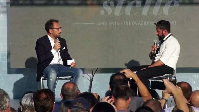 Mostra d'Oltremare di Napoli per #Italia5Stelle - L'intervento di Bonafede (12.10.19)