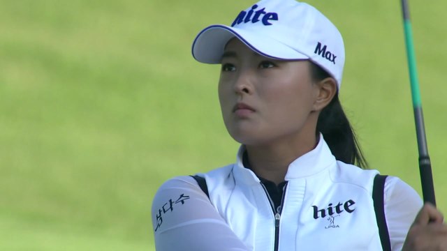 고진영, 단독 선두...박성현, 7오버파 45위 희비 교차 / YTN