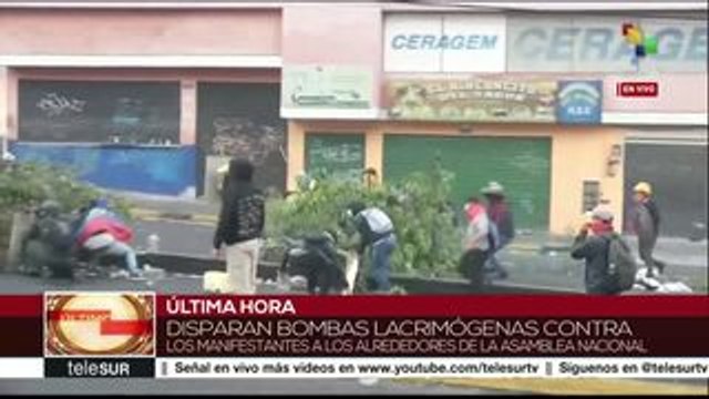Ecuador: disparan bombas lacrimógenas contra ciudadanos en la AN