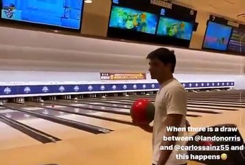 MCLAREN / EPICO DUELLO SAINZ VS NORRIS A BOWLING!