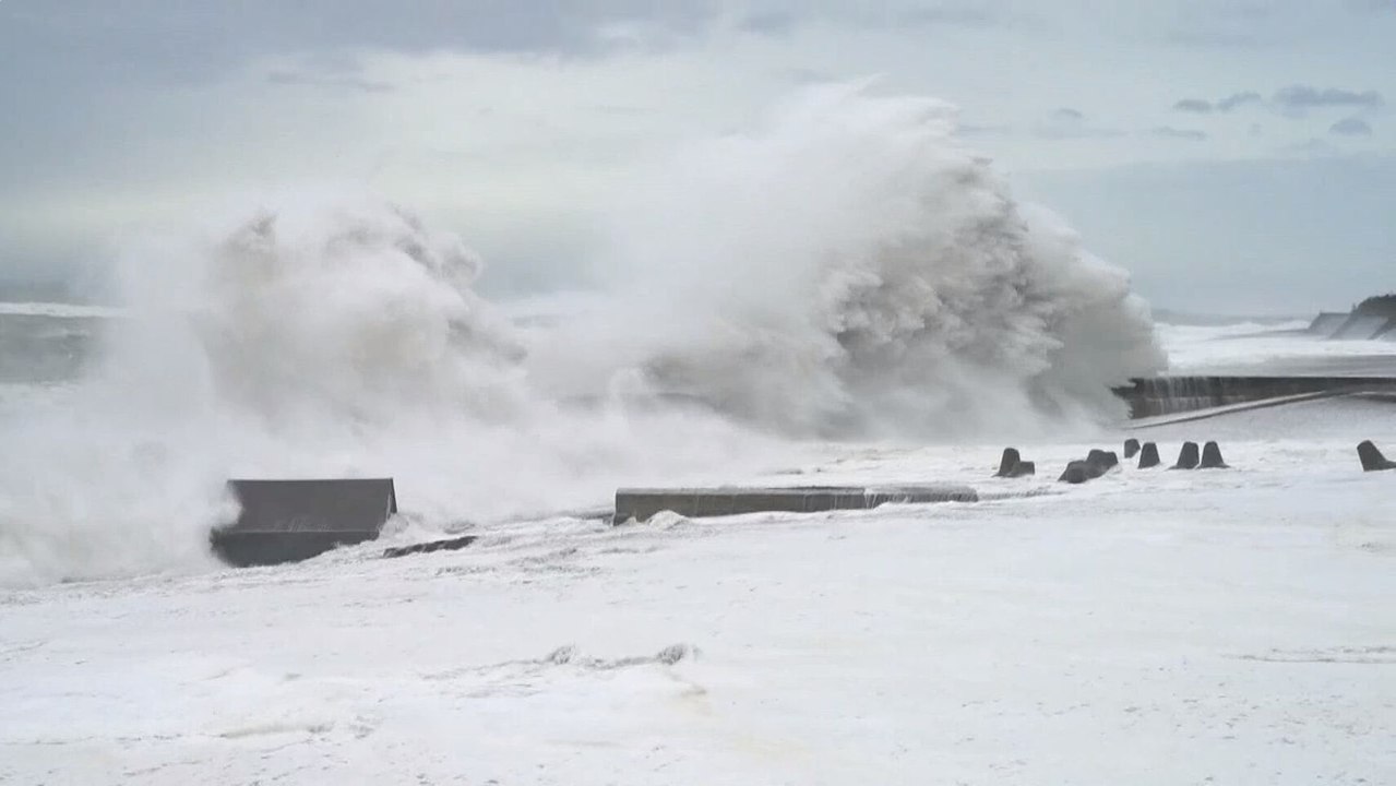 Japón activa la alerta máxima por lluvias ante la llegada del tifón Hagibis