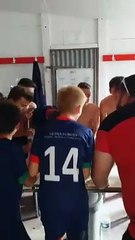 Fiesta dans le vestiaire des U15 !