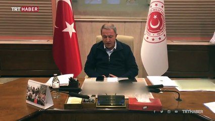 Bakan Akar'dan yaralı gazetecilere geçmiş olsun telefonu