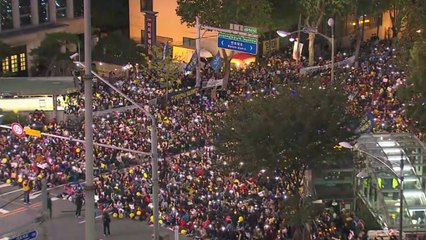 검찰 개혁 "최후 통첩"...진영간 세 대결 변화 오나 / YTN
