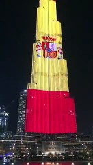 Edificio Burj Khalifa de Dubai homenajeando a España el 12 de octubre