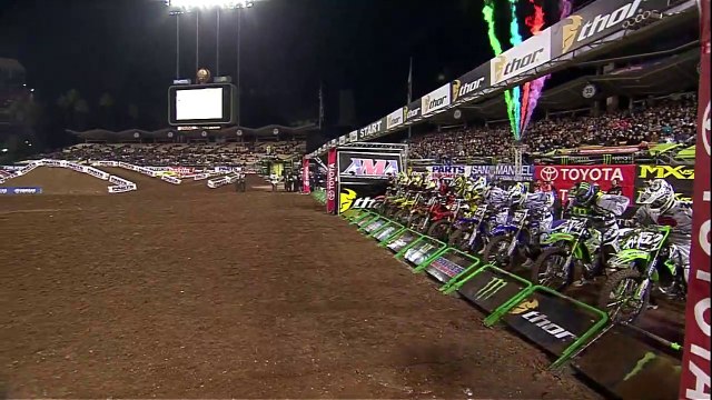 Round 3 Los Angeles - 2011 / 250cc Main Event [HD]