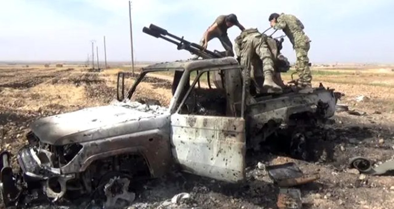 Son Dakika: Tel Abyad ve Resulayn ilçelerine bağlı 42 köy teröristlerden kurtarıldı