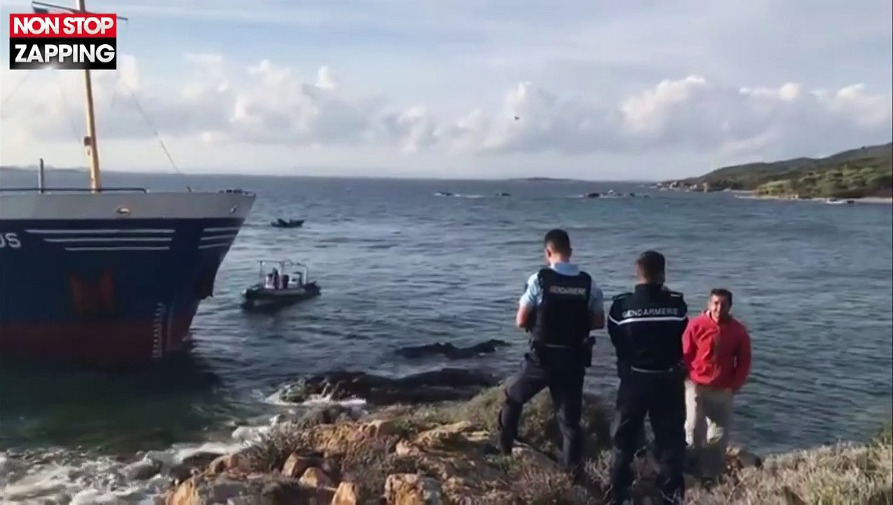 Corse : Un cargo s'échoue sur les côtes de Boni...