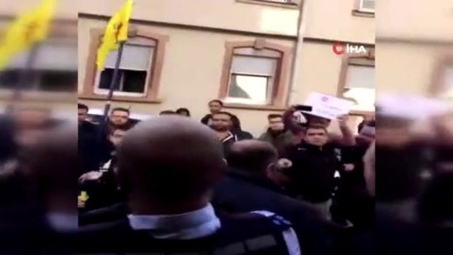 Almanya'da PKK yanlıları Türklere saldırdı