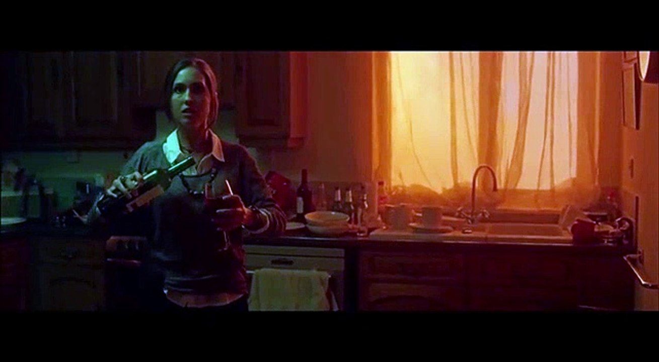 Don't Move FILM ENTIER VOSTFR(court-métrage,horreur)