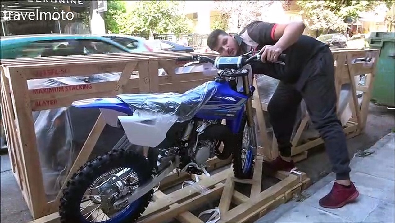 unboxing dirt bike YAMAHA YZ 85cc