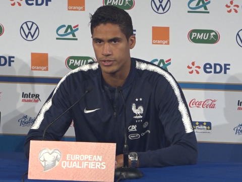 Bleus - Varane : ''Pas surpris par Giroud''
