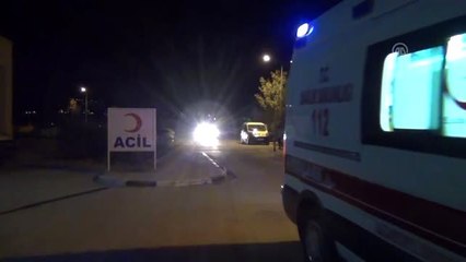Freni boşalan tır'ın şoförü kendisini dışarı atarak kurtuldu