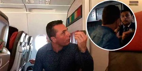 ”¡Me estoy cagando, imbécil!": Pasajero con diarrea agrede a un azafato en pleno vuelo
