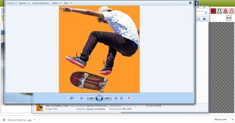 Poner un color de fondo a una imagen online | QuitarFondo