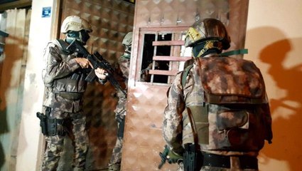 Bursa'da bin polisle şafak operasyonu... Gitar içinde uyuşturucu çıktı