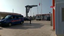 Balıkesir ayvalık açıklarında göçmenleri taşıyan tekne battı 1 ölü, 1 kayıp