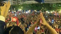 الاحتفالات تعم تونس بعد اعلان فوز قيس سعيّد في الانتخابات الرئاسية وفقا لاستطلاعات