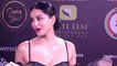 Sunny Leone shows happiness after receiving Icon of the Year in Gold Awards | FilmiBeat