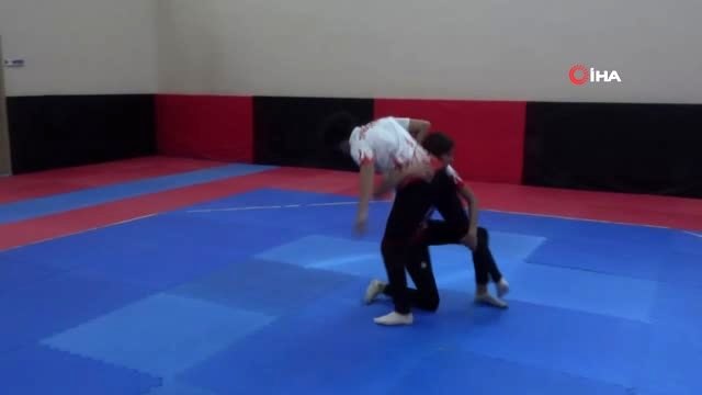 Güreşçi 'altın kızlar'ın bir sonraki hedefi 'dünya şampiyonluğu'