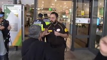 Policía y Guardia Civil custodian los accesos a la estación de Sants de Barcelona